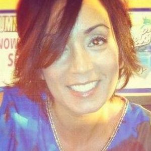 Meet your Posher, Reyna